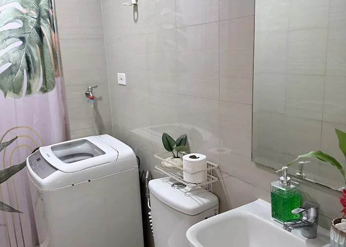 2 Bedroom Condotel Pasay Mall Of *